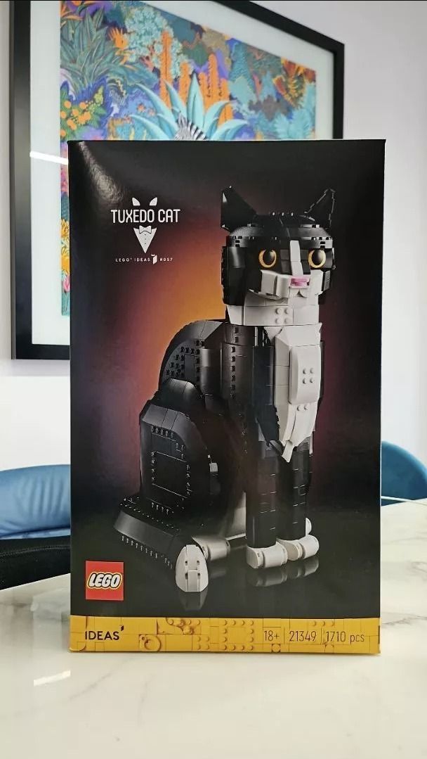 LEGO Ideas 21349 Tuxedo Cat, Toys & Collectibles, Toys, Lego & Building ...