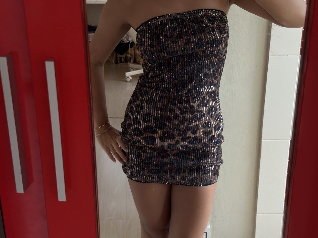 Leopard Sequined Black Dress Size S (Category: Dresses) located in Binan City. Submitted by piaa.13 (Listing ID 1470203256, Image 3). Description: - good for leopard/cheetah costume for halloween - rfs: didnt like how it looked on me - never used, never washed.