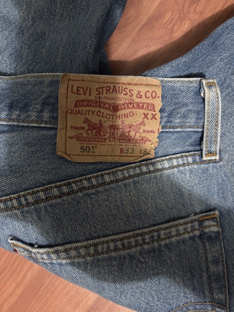 Levi’s 501 (Category: Jeans) located in Rosario. Submitted by crsthrift (Listing ID 1470151626, Image 1). Description: Baka may looking? 👀🤔 Levi’s 501 good as new (crispy condition) 33 W 32 L No issue (yung tag lang sa likod medyo punit) 📍Cavite location PM if you are interested.