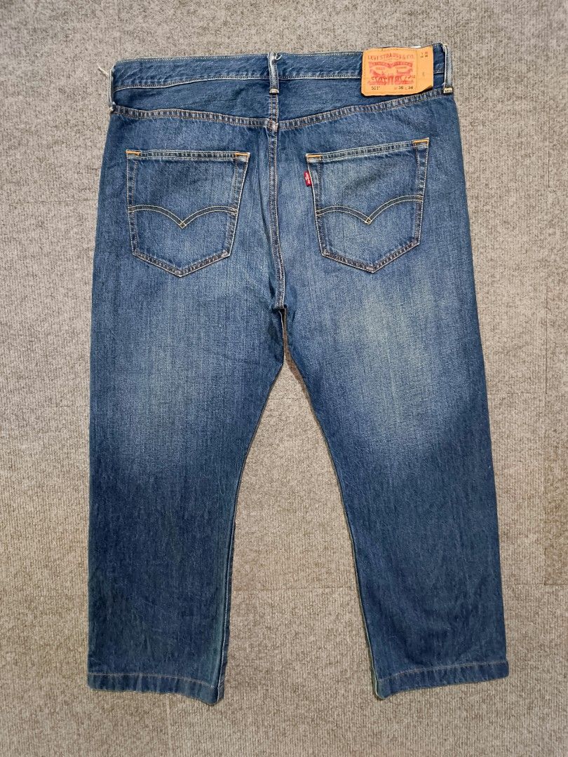 LEVIS 501 BUTTONFLY (Category: Jeans) located in Getafe. Submitted by charlon_thrift (Listing ID 1470300417, Image 2). Description: Levis 501 Buttonfly size 36 altered length 1500 only unli vouch/vcall Loc: Bohol📍.