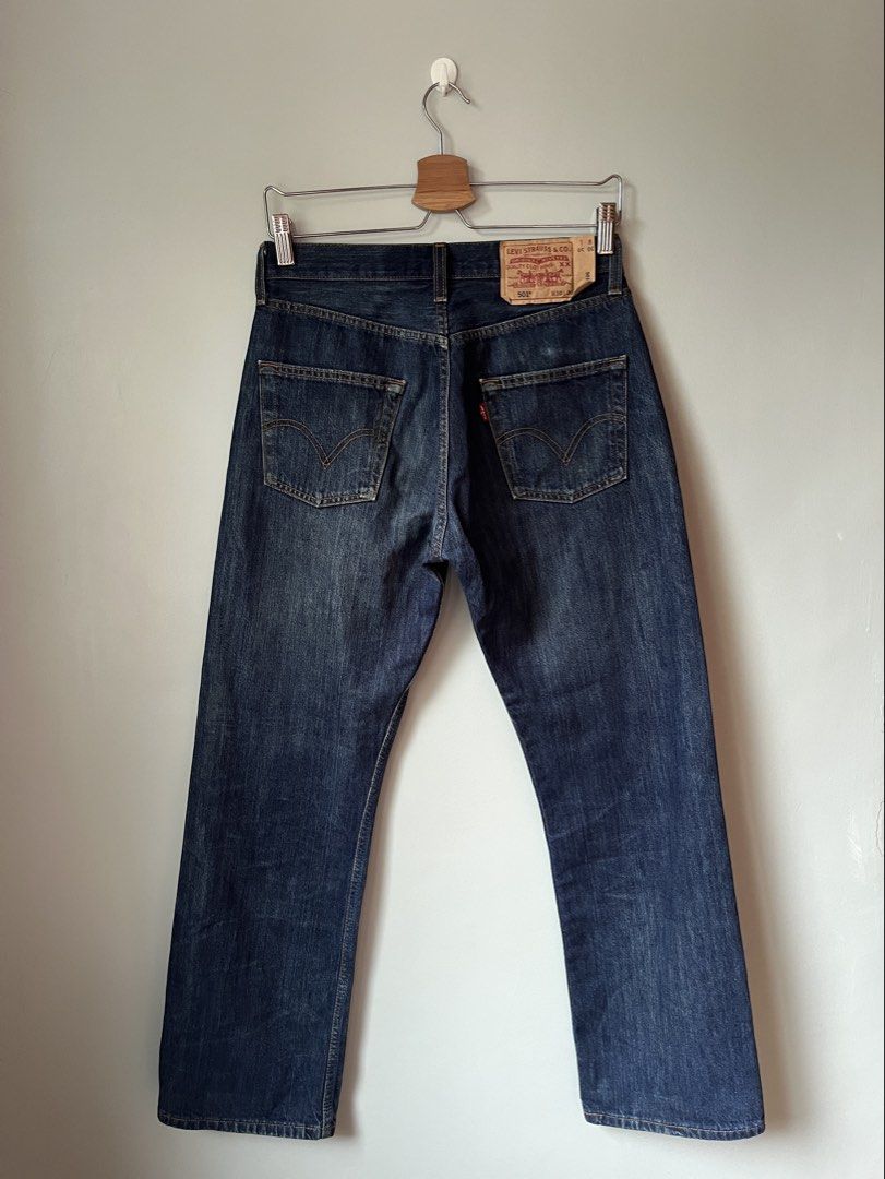 Levi’s 501 Original Fit Button-Fly Jeans (Category: Jeans) located in Cebu City. Submitted by superdreii (Listing ID 1470187026, Image 1). Description: Excellent/Preloved Condition No issue/Flawless 9.9/10 Color rate W-30 L-30 H-9.5 📍Cebu 🚚 J&T EXPRESS DM for sure buyer 📩.