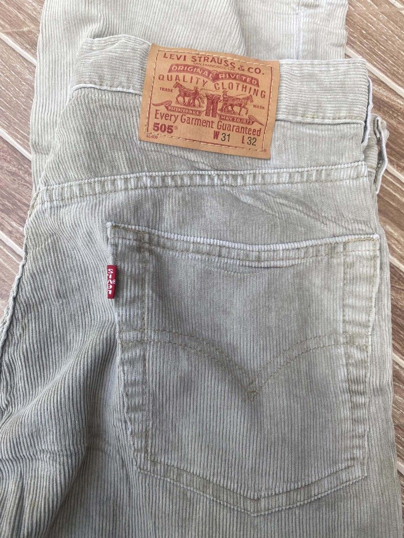Levi's 505 Corduroy (Category: Jeans) located in Borongan. Submitted by nolithriftt (Listing ID 1470186449, Image 2). Description: .
