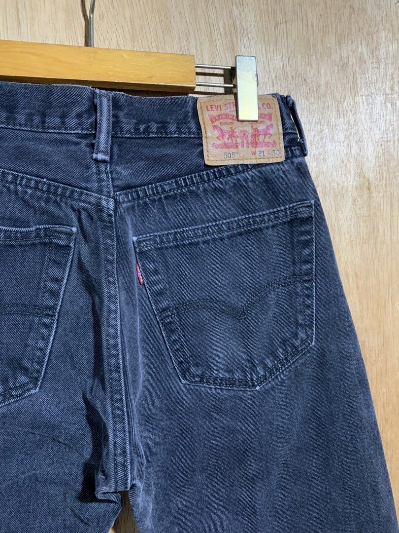 Levis 505 Regular Fit Mens Jeans (Category: Jeans) located in Cebu City. Submitted by handpickedxthrift (Listing ID 1470289100, Image 3). Description: Levis 505 Regular Fit Mens Jeans Washed Black Color Excellent condition 31w x 38.5 / 7.5Hem No major issue Color rate 9.8/10 DM interested📩.