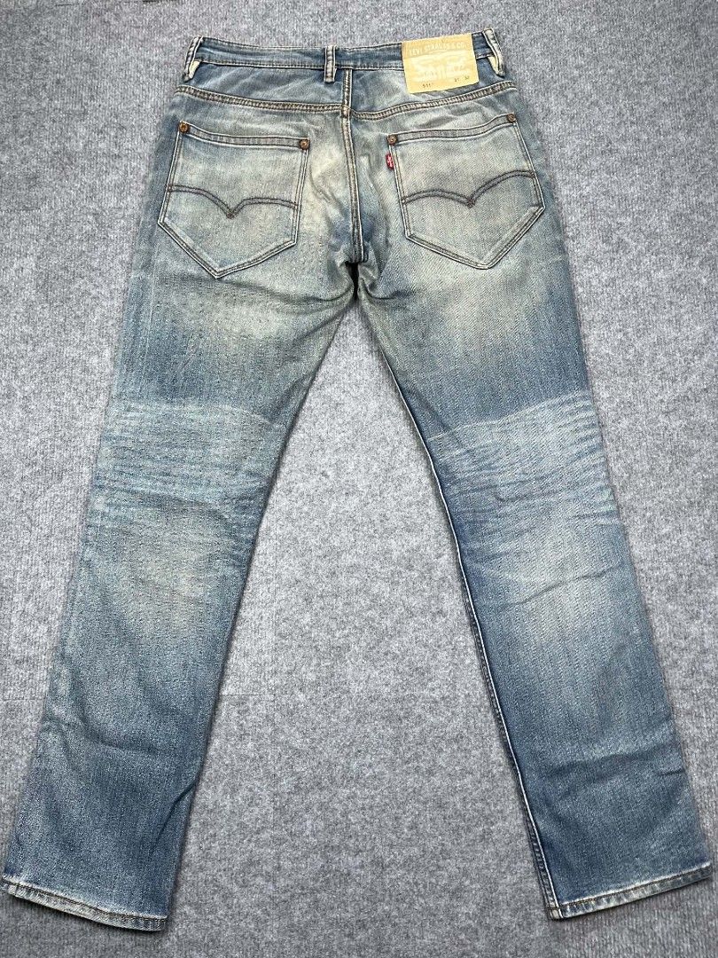 Levi’s 511 Jeans (Category: Jeans) located in Tayabas. Submitted by renew.revibe (Listing ID 1470208588, Image 2). Description: Levi’s 511 Jeans Very Good Condition Need Wash Only 31-32W / 40L / 7 Hem 650 +SF.