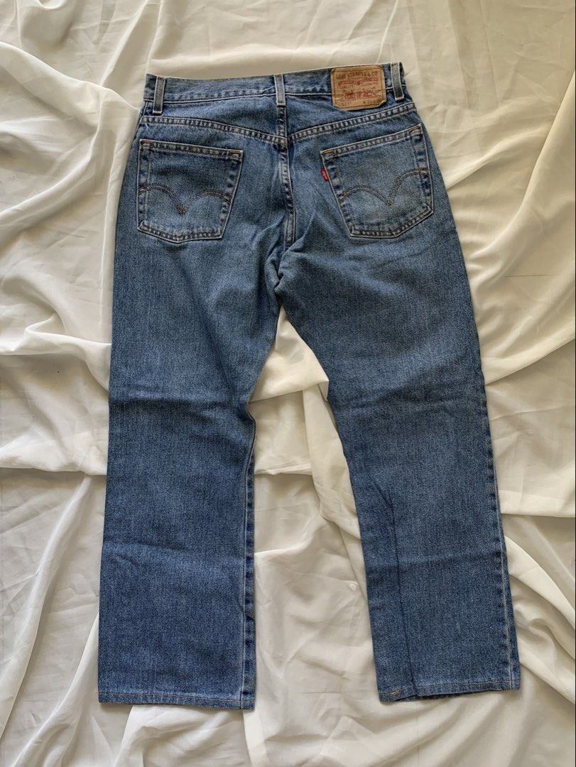 Levi's 517 Boot Cut Jeans Size W31 L30 (Category: Jeans) located in Manila. Submitted by osean_222 (Listing ID 1470276182, Image 2). Description: waist 31 length 37 hem 8.