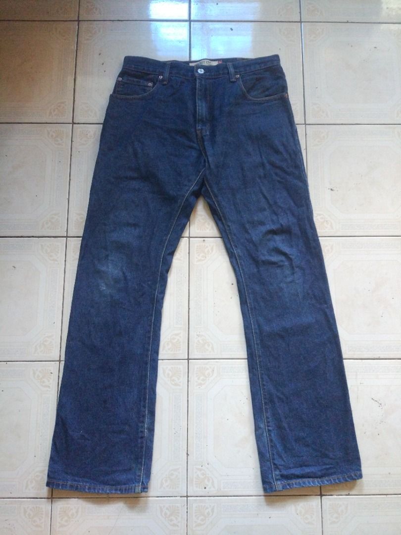 Levis 517 Bootcut Jean 33 actual (Category: Jeans) located in Pasay City. Submitted by denimdude.ph (Listing ID 1470258156, Image 1). Description: fade and distressing, last pics.