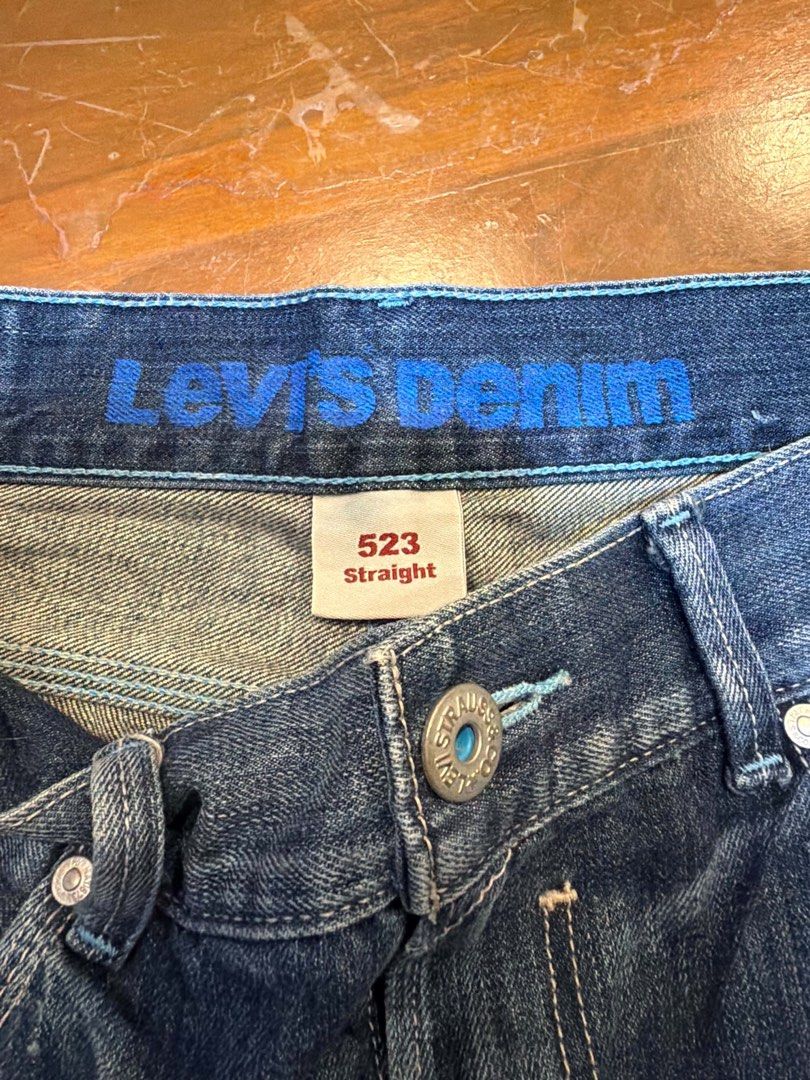 Levi’s 523 Jeans (Category: Jeans) located in Zamboanga. Submitted by itsyagurll (Listing ID 1470280229, Image 3). Description: Measurements Waist: 34 inches Length: 45 Rise: 10.5 Leg hole: 9.