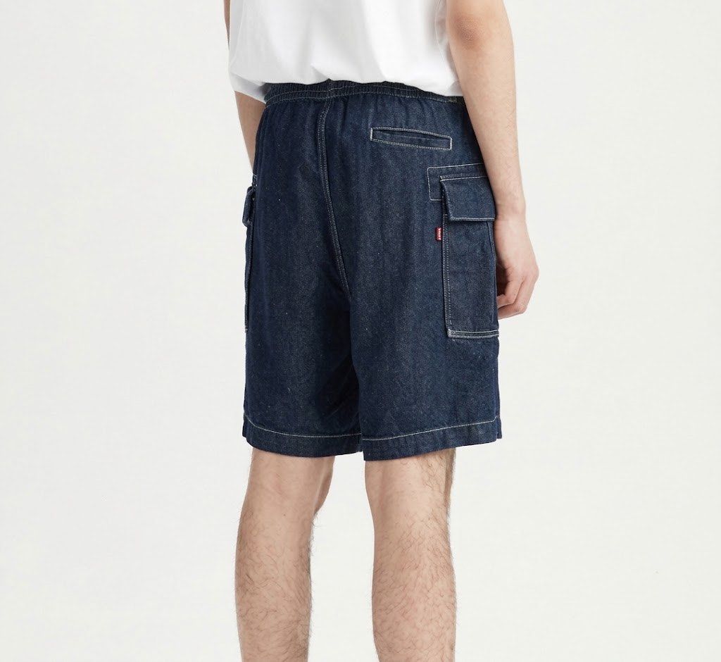 Levi's Big E Premium Denim Cargo Shorts Blue (Category: Shorts) located in Santa Rosa. Submitted by alejon007 (Listing ID 1470148950, Image 2). Description: Levi’s Big E Premium Denim Cargo Shorts Blue 100% Legit Excellent condition No issues Size medium fitv32-34 x 18.5 length PRIC 1️⃣2️⃣8️⃣0️⃣ Pm .
