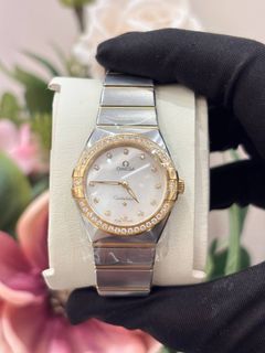 (Category: ) located in . Submitted by luxshare_preloved_ (Listing ID 1470242562, Image 1). Description: .