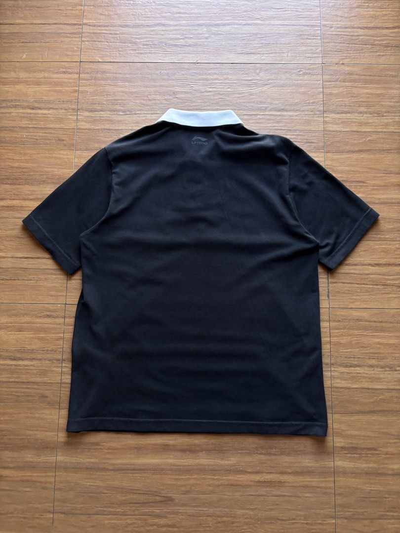 Li-Ning LNHC Polo (Category: Tshirts & Polo Shirts ) located in Davao. Submitted by spilled.bins (Listing ID 1470270187, Image 2). Description: Li-Ning LNHC Polo Complete Tags Width: 22in Length: 29in Large Measurement Collar Stain | Dark Spot under Button Excellent Condition . Mine: ₱850 +shipping fee on top . Model Reference: Height: 5’5 feet Weight: 68kg.