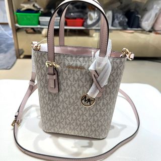 由 bee615 (刊登 ID 1470337820，圖片 1) 提交，位於 的 (類別：)，說明：。