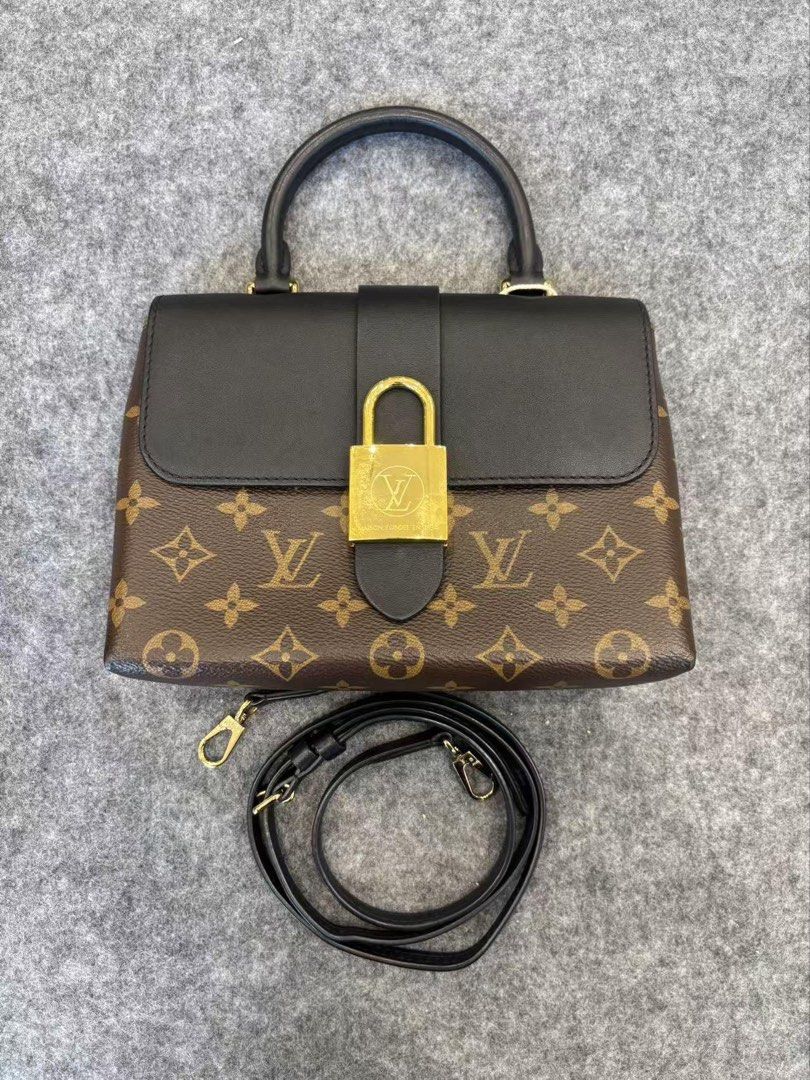 Locky BB (Category: Luxury Bags & Wallets) located in Manila. Submitted by milo.arando0906 (Listing ID 1470161973, Image 1). Description: Bought from Singapore Rank AB Inclusion -Dust Bag -Box Guaranteed Authentic. Money Back if proven Fake! Hahaha.
