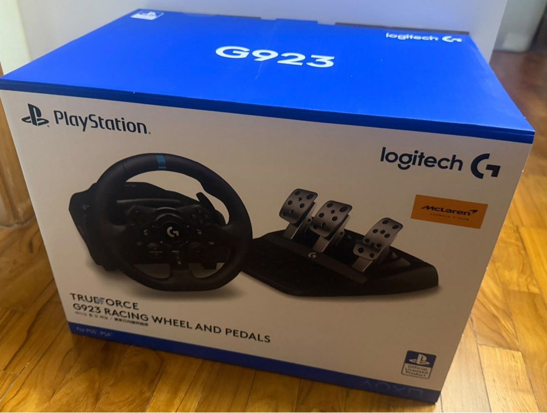 Logitech G923 Racing Wheel and Pedals, Video Gaming, Gaming Accessories ...