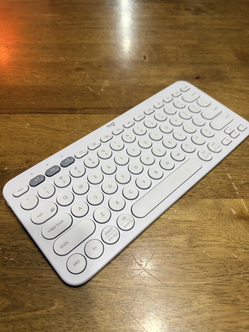 Logitech K380 Bluetooth Keyboard White (Category: Computer Keyboard) located in Makati City. Submitted by agent_k (Listing ID 1470283637, Image 2). Description: Logitech K380 Bluetooth Keyboard (White) No issues; perfect condition.