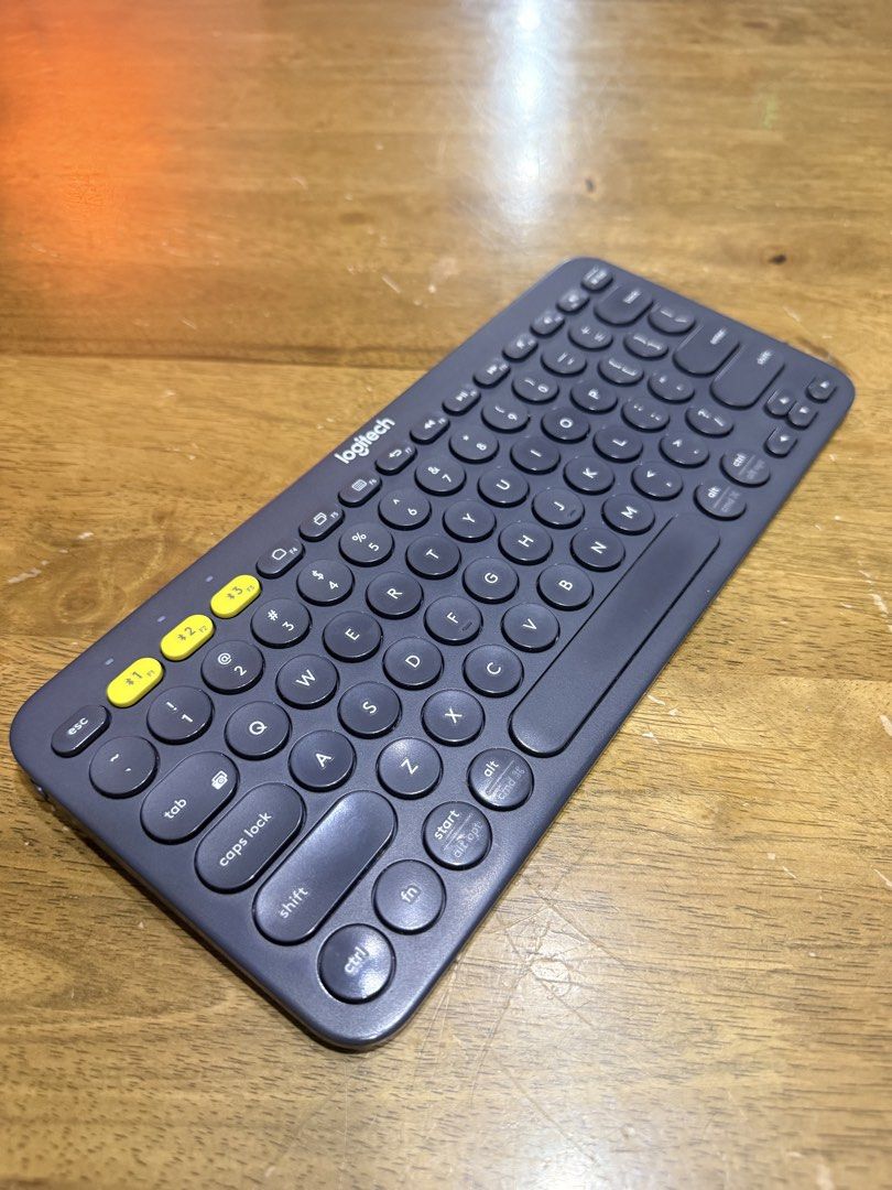 Logitech K380 Bluetooth Multi-Device Keyboard Black (Category: Computer Keyboard) located in Makati City. Submitted by agent_k (Listing ID 1470283218, Image 2). Description: Logitech K380 Wireless Keyboard (Black) No issues; perfect condition .