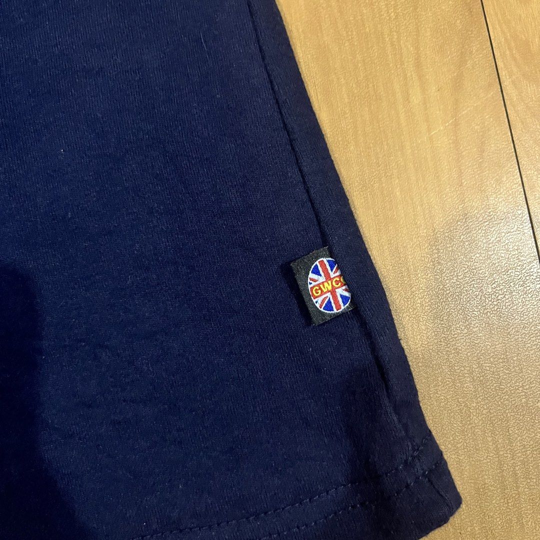 London color block tee shirt (Category: Shirts) located in Batangas. Submitted by iceinmybag (Listing ID 1470277780, Image 3). Description: S to m Few stains (last pic).