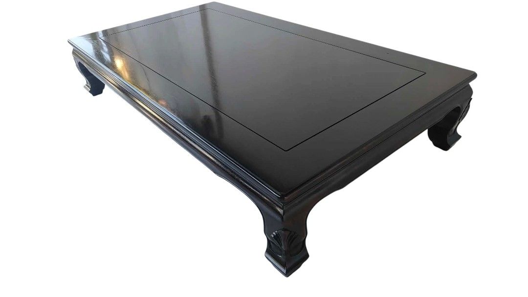 LONG CENTER / COFFEE TABLE (Category: Tables & Sets) located in Mexico. Submitted by mgracejapansurplus (Listing ID 1470313158, Image 1). Description: NEW ARRIVAL 🔥 JAPAN LUXURY (Suplus) LONG CENTER / COFFEE TABLE ✨ - Heavy Solid Wood Long Center Table - Elegant glossy black finish, thick smooth tabletop - Ornate carved legs, sturdy & heavy solid wood construction - Low-profile design, spacious surface area - Dimensions: L71" × W39" × H14" - Pri