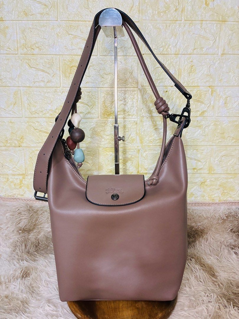 Long Champ Le Pliage Xtra M Hobo Bag (Category: Cross-body Bags) located in Subic. Submitted by anabananaco. (Listing ID 1470250434, Image 2). Description: 👌 Guaranteed authentic. 👜 Preloved Bags 🎌 From Japan 🇯🇵 📦 Shipping Fee c/o buyer thru J&T or LBC. .