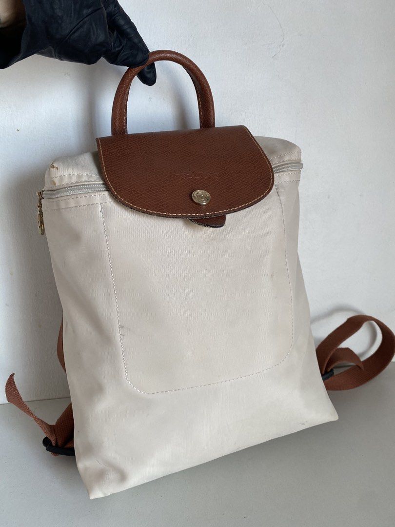 Longchamp backpack (Category: Looking For) located in Valenzuela. Submitted by leneluxe (Listing ID 1470195465, Image 1). Description: Orig longchamp backpack Nylon material Minimal signs of use only Washable Good condition .