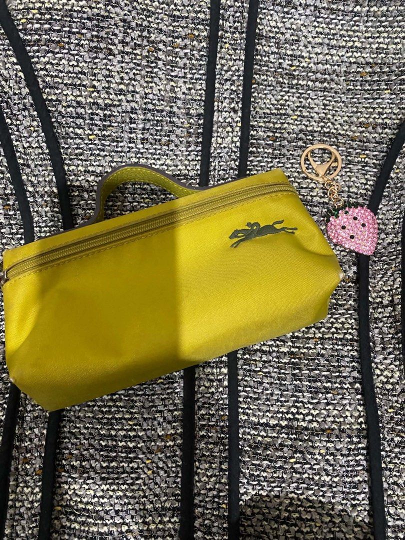 Longchamp Cosmetic Pouch (Category: Purses & Pouches) located in Quezon City. Submitted by vintagepurse.vault (Listing ID 1470239021, Image 1). Description: Longchamp Cosmetic Pouch ₱700 .