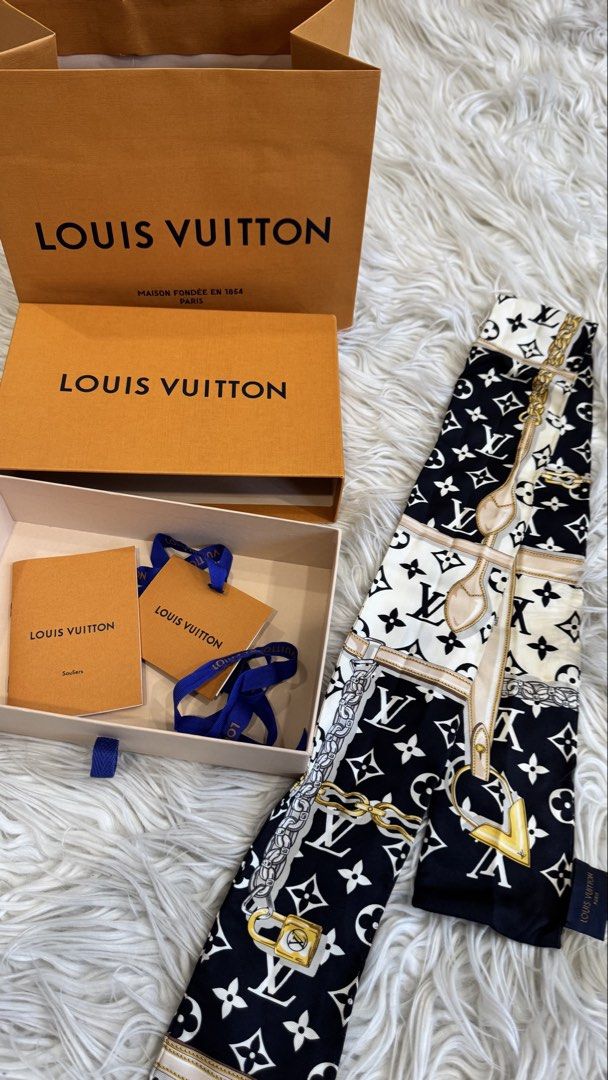 Louis Vuitton Monogram Confidential Bandeau (Category: Scarves) located in Manila. Submitted by mamk0823 (Listing ID 1470232998, Image 1). Description: Can be used as a hair, neck accessory or belt.