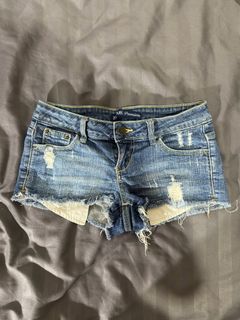 (Category: ) located in . Submitted by mevynn (Listing ID 1470160542, Image 1). Description: .