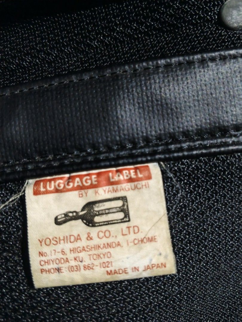 Luggage Label Liner Yoshida & Co (Porter) (Category: Backpacks) located in Kabacan. Submitted by thriftedsupremacy11 (Listing ID 1470346030, Image 2). Description: a black Luggage Label by Yoshida & Co. (Porter) New Liner Rucksack issue missing 1 button, minimal rubs.