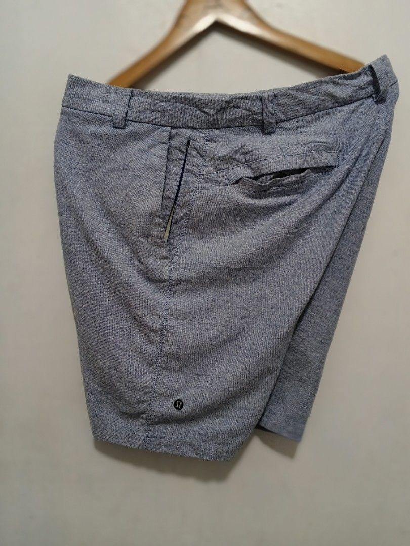 Lululemon Commission Short 9" Oxf (Category: Shorts) located in Cebu City. Submitted by danlloydnavarro (Listing ID 1470266025, Image 2). Description: LULULEMON Commission Shorts Light Blue Oxford 34W 20L 5 pockets 900+shipping.