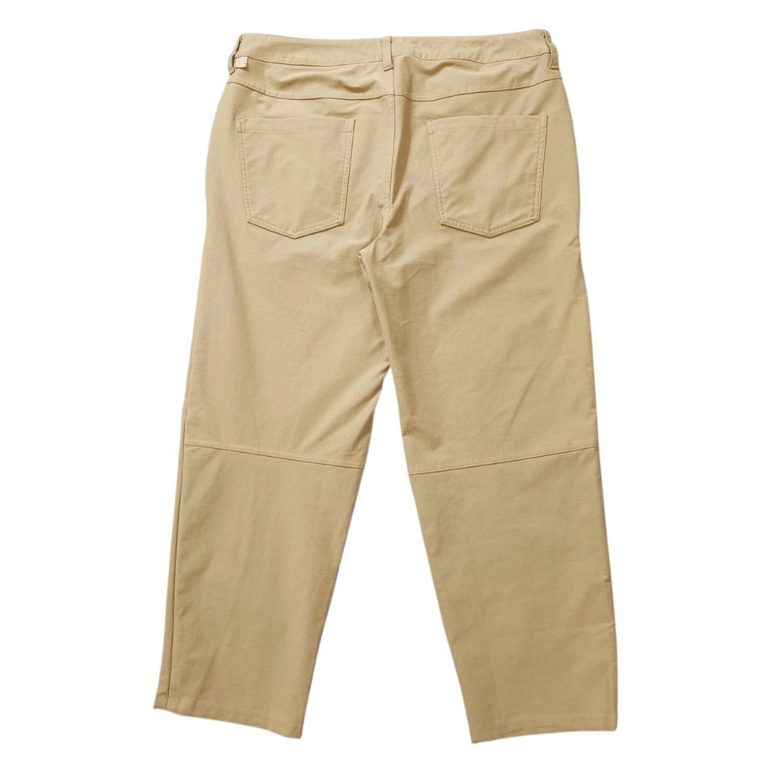 Lululemon Khaki Pants Size 34 (Category: Trousers) located in Urdaneta. Submitted by brokensupply.ph (Listing ID 1470245173, Image 2). Description: - Brand: Lululemon - Color: Neutral beige / khaki - Size: 34 (185/88A), regular fit with standard waistband and belt loops - Material: 54% elastomultiester, 33% cotton, 13% elastane; 100% recycled polyester pocket lining - Origin: Designed in Vancouver, made in Bangladesh - Style: Easy to style for ca