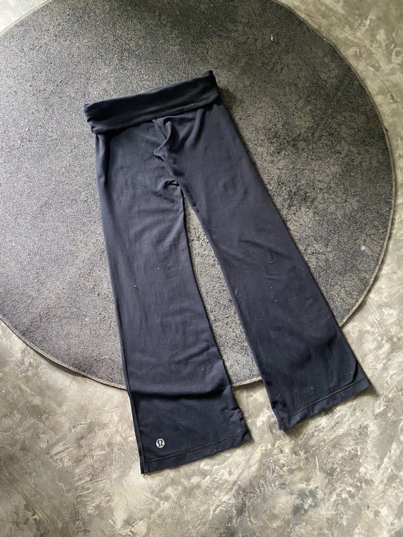 Lululemon pants (Category: Other Bottoms) located in Lupao. Submitted by wongpriii (Listing ID 1470223589, Image 1). Description: Size 29x35.5 Good condition Minimal himumol.