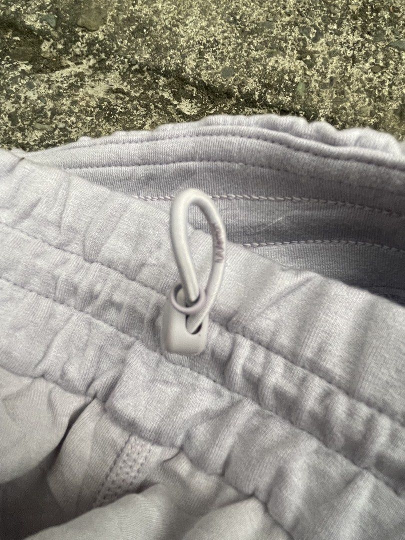 Lululemon softstreme (Category: Shorts) located in San Jose. Submitted by niknikssss (Listing ID 1470275875, Image 3). Description: Lululemon softstreme Dot 4 No issue need wash.