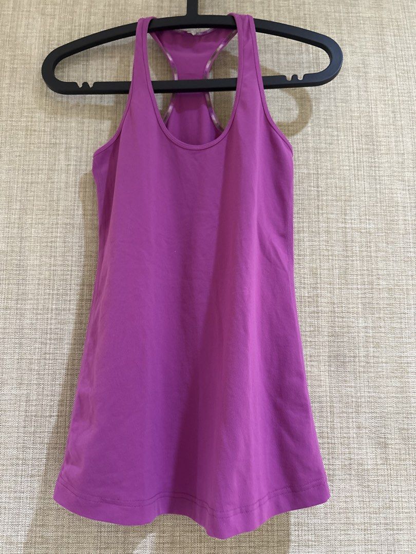 Lululemon Tank Top (Category: Activewear) located in Muntinlupa City. Submitted by jane226ph (Listing ID 1470292075, Image 1). Description: Original Lululemon Top Size US 2-4 Purchased in store Sold as is..