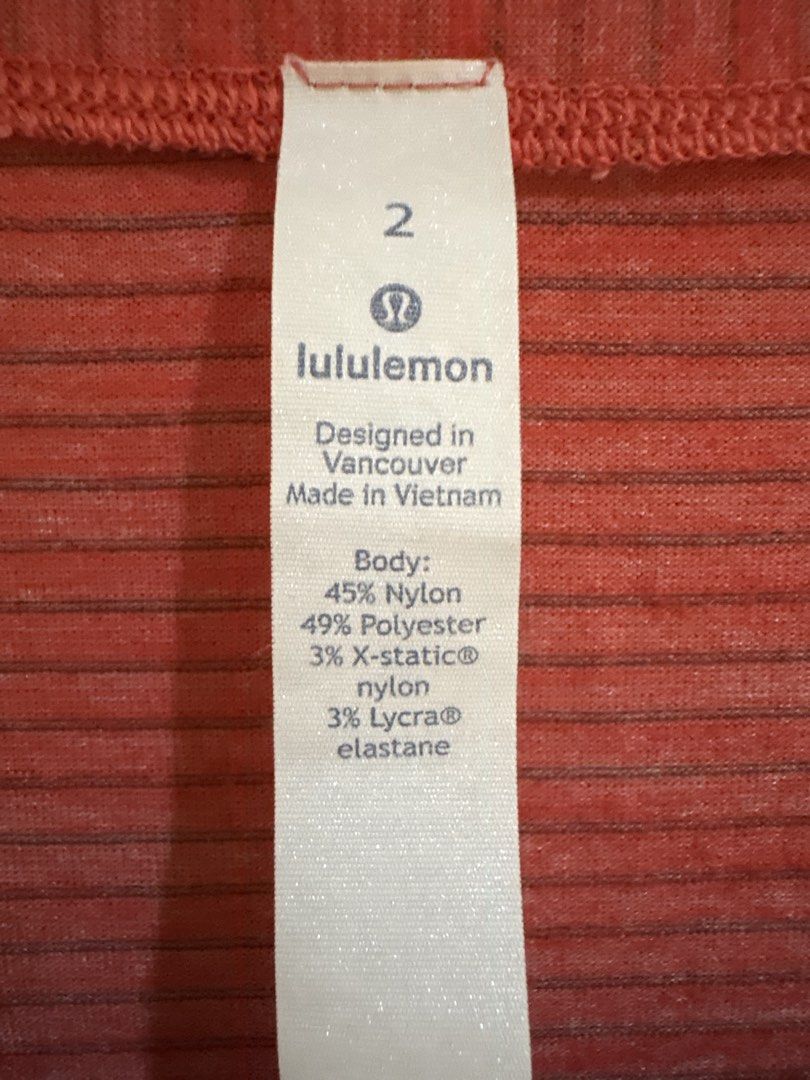 Lululemon Top (Category: Sleeveless) located in Muntinlupa City. Submitted by jane226ph (Listing ID 1470290376, Image 3). Description: Original Lululemon Size Small to Medium Purchased in store Sold as is.