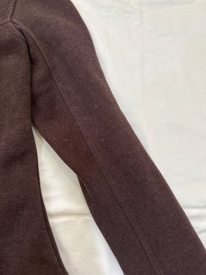 Lululemon Zip Jacket (Category: Coats, Jackets and Outerwear) located in Muntinlupa City. Submitted by jane226ph (Listing ID 1470136840, Image 3). Description: Original / Authentic Lululemon Jacket Size US 2-4 Thick, cozy knit Asymmetrical front zipper with a large draped collar and decorative metal buttons Great layering piece for cooler weather Kept in prolonged storage hence storage related marks are present. Purchased in the USA Sold as-is.