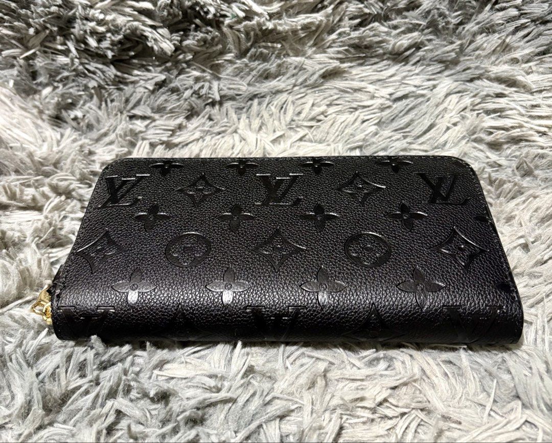 LV Zippy Wallet (Category: Luxury Bags & Wallets) located in Manila. Submitted by jlj_v.2_oshop (Listing ID 1470186365, Image 1). Description: ORIGINAL LV Zippy Wallet (or a similar style like the Clémence) crafted from embossed Monogram Empreinte leather with gold-color hardware..
