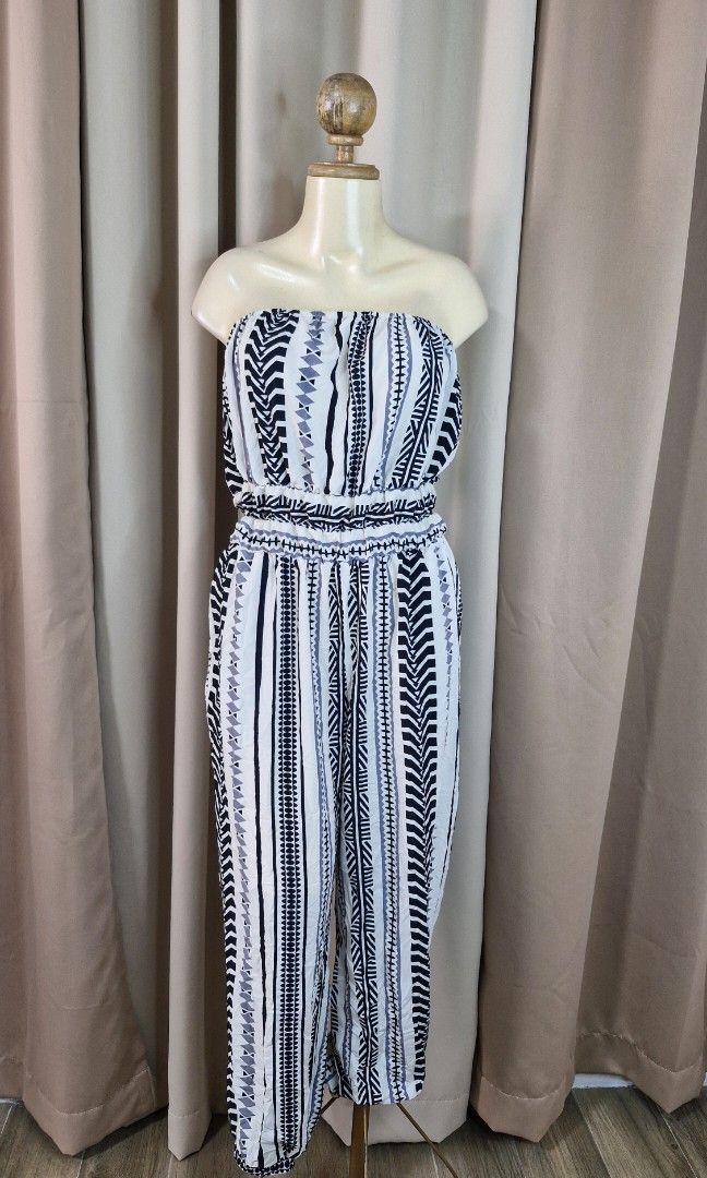 M: Jumpsuit (Category: Jumpsuits) located in Calabanga. Submitted by deniseallyson (Listing ID 1470164946, Image 1). Description: .