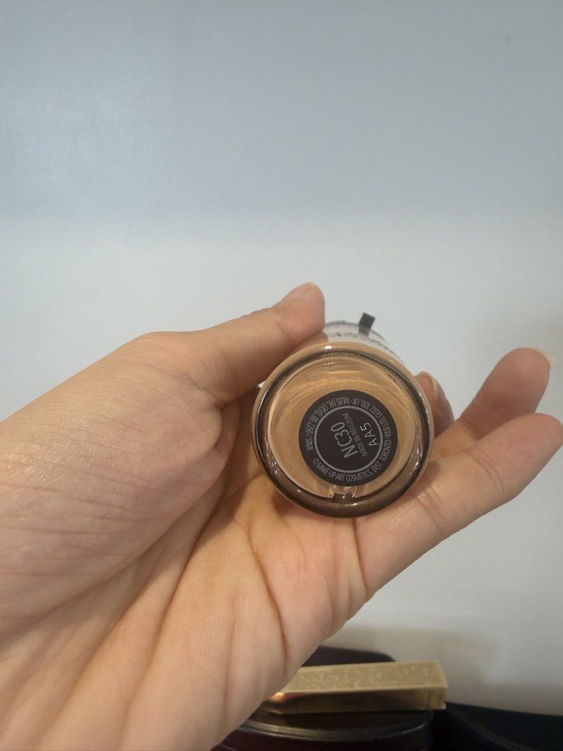 Mac foundation (Category: Makeup) located in Quezon City. Submitted by destashingmycloset (Listing ID 1470253093, Image 2). Description: .