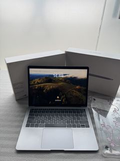 (Kategori: ) berada di . Dikirim oleh urfavvmann (ID iklan 1470229831, Gambar 1). Deskripsi: .