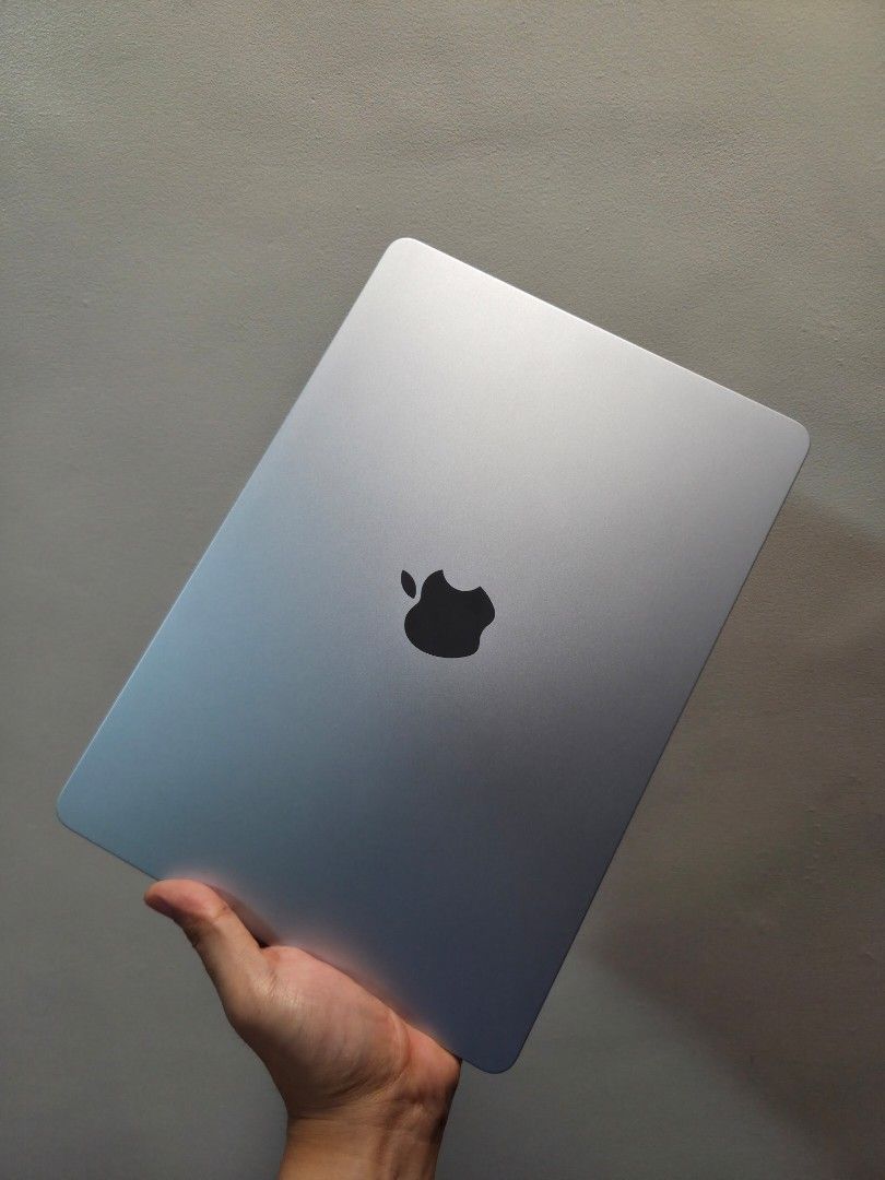 MacBook Air M4 Still Under Warranty (Category: Laptops & Notebooks) located in Taguig. Submitted by sankai23. (Listing ID 1470170373, Image 2). Description: - Barely used, using only with external keyboard and mouse. - Still under warranty until feb 2027 for your peace of mind - Low cycle count and good battery health - Sky Blue - 16GB/256GB - Complete with box, charger, and cable 📩 Pm for more info and detailed pictures. For meet-up only.: 📍Ma