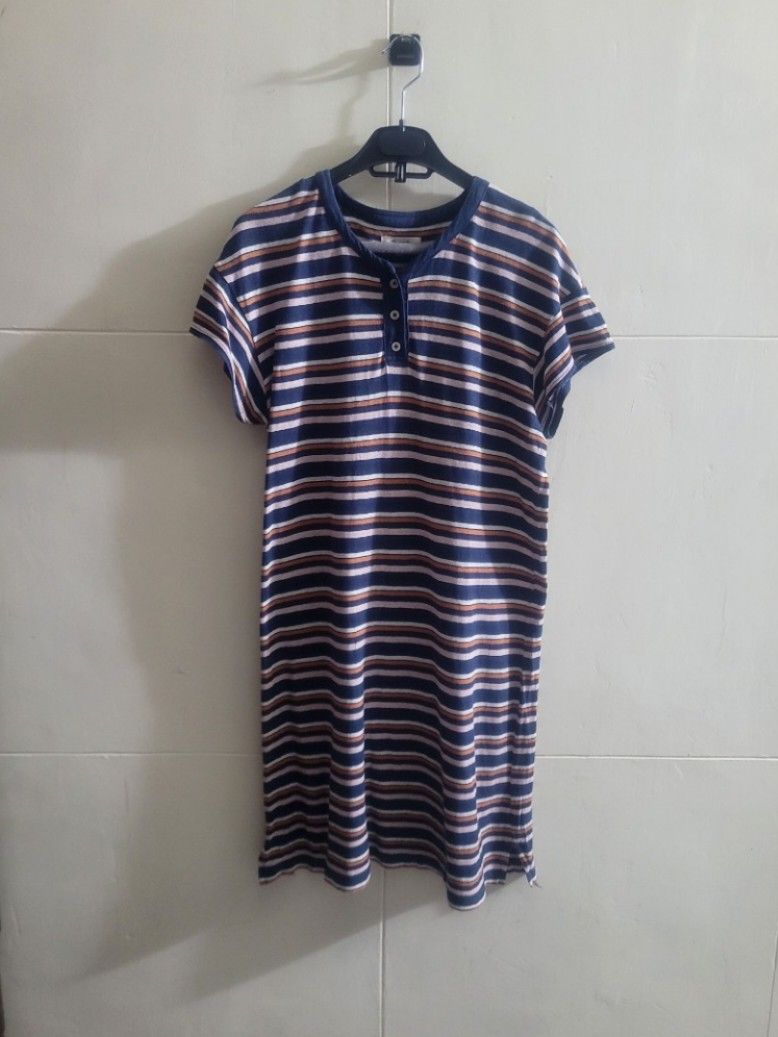 Madewell Dress. As new (Category: Dresses) located in Los Banos. Submitted by lopecruz (Listing ID 1470272594, Image 2). Description: 20"armpit laid flat 38"length S-M condition : like new.