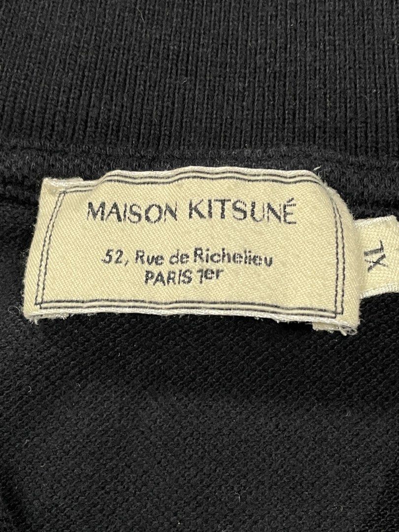 Maison kitsune (Category: Luxury Apparel) located in Cagayan de Oro. Submitted by mrs.dani (Listing ID 1470279588, Image 3). Description: Excellent condition No issue Dm for more details .