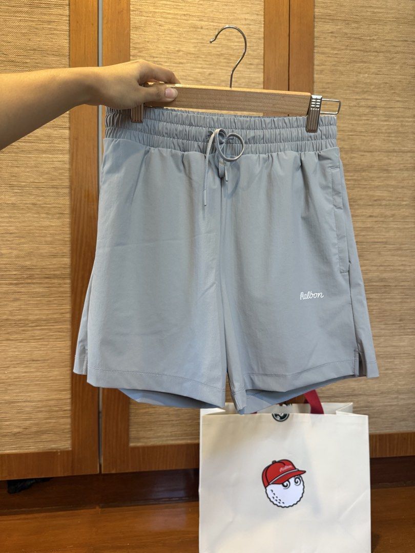 Malbon Golf Performance Shorts Grey Size S (Category: Shorts) located in Muntinlupa City. Submitted by yang.stuff (Listing ID 1470169402, Image 3). Description: Brand New Malbon Golf Mens Short Color: Light Grey Size: Small (S) Condition: Brand new with tags attached Srp: ₱7k Rfs: Wrong size / Price still nego.