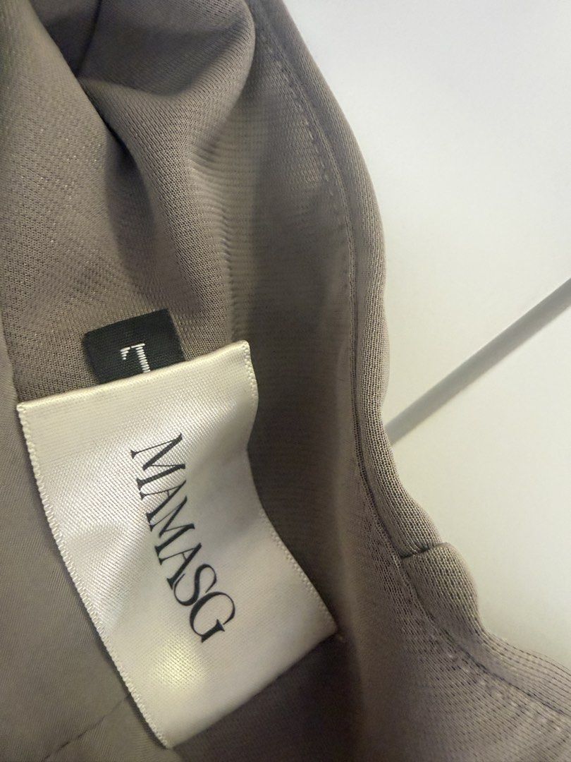 Mamasg halter dress (Category: Dresses) located in Quezon City. Submitted by destashingmycloset (Listing ID 1470247747, Image 2). Description: .