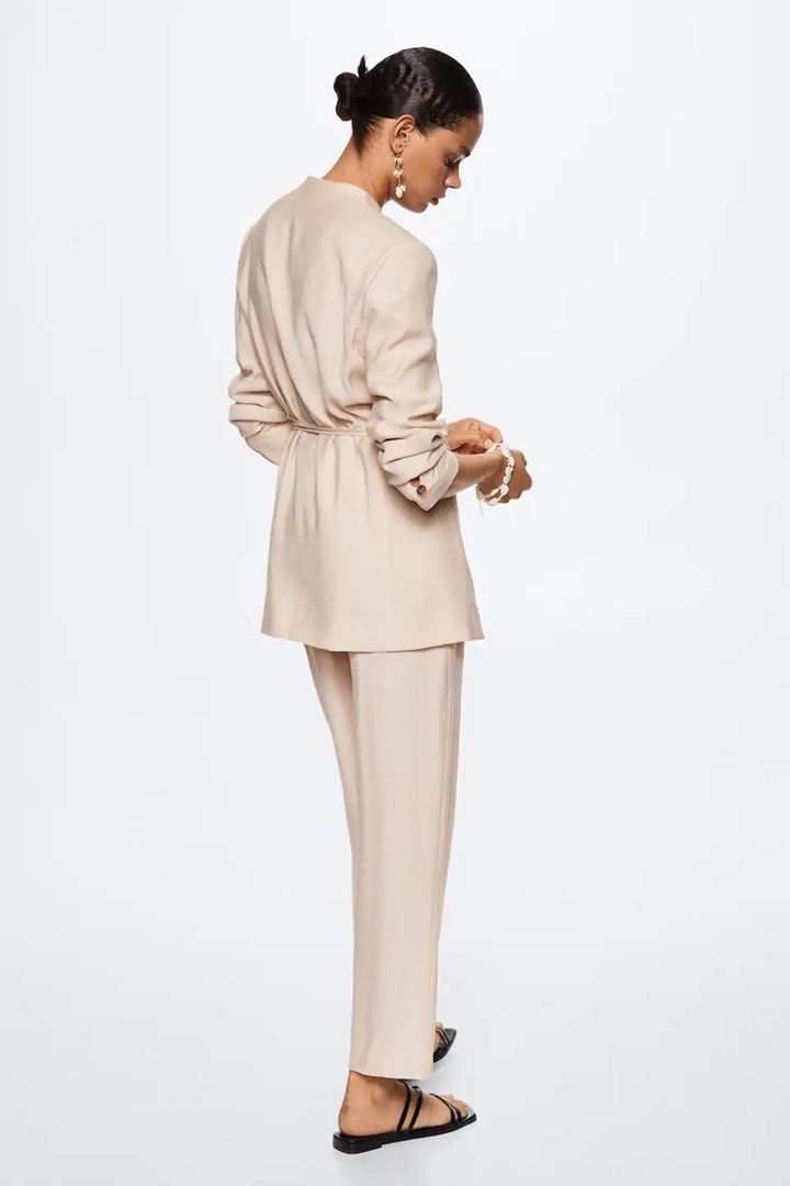 Mango Flowy Suit Trouser (Category: Other Bottoms) located in Manila. Submitted by glen_n (Listing ID 1470288076, Image 2). Description: Original Mango Flowy Suit Trouser Size: Small BNWT - never worn PM for actual photos.
