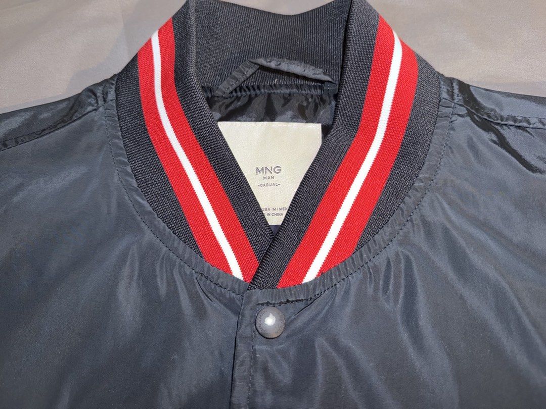 MANGO Man Black Bomber Jacket (Category: Coats, Jackets and Outerwear) located in Taguig. Submitted by j.lax. (Listing ID 1470330689, Image 2). Description: - Brand/Line: MNG Man Casual - Size M.
