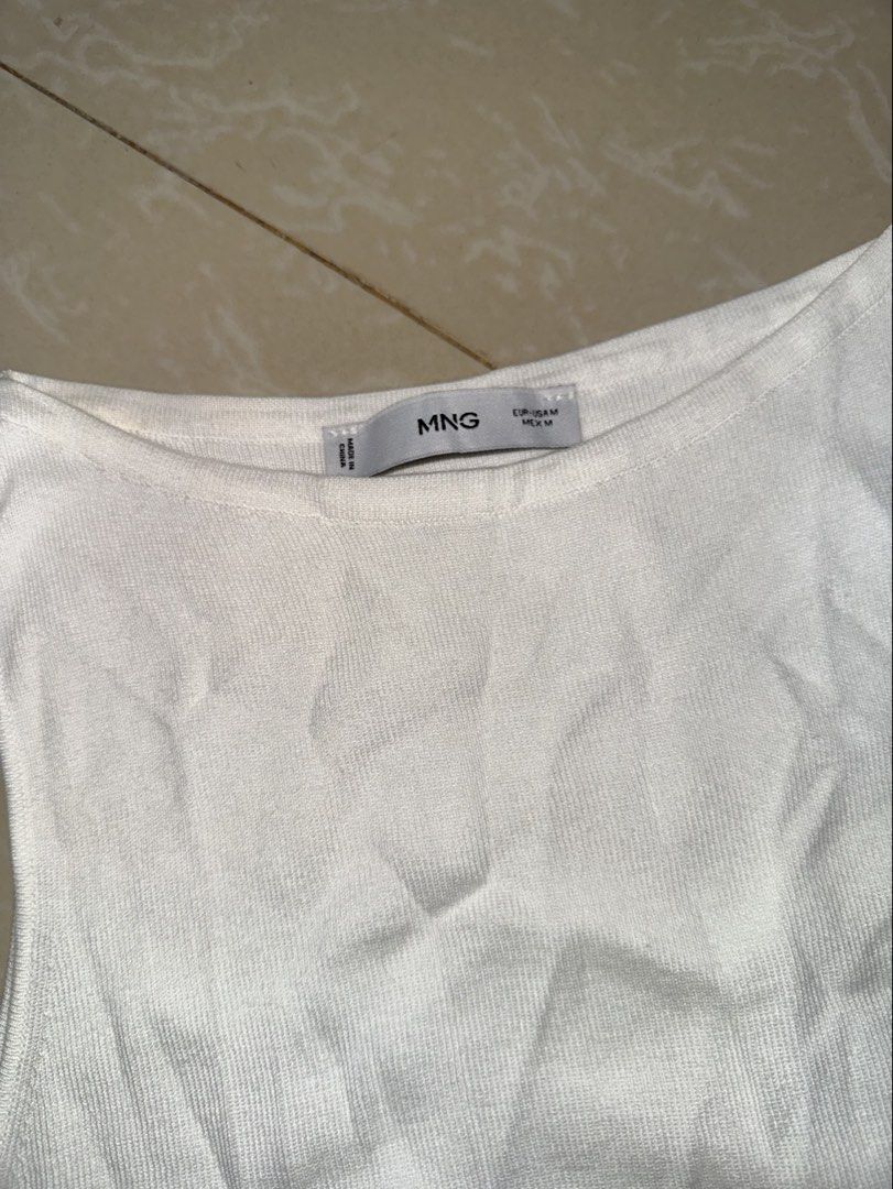 Mango top (Category: Sleeveless) located in Davao. Submitted by twogirlsapparel (Listing ID 1470306285, Image 3). Description: .