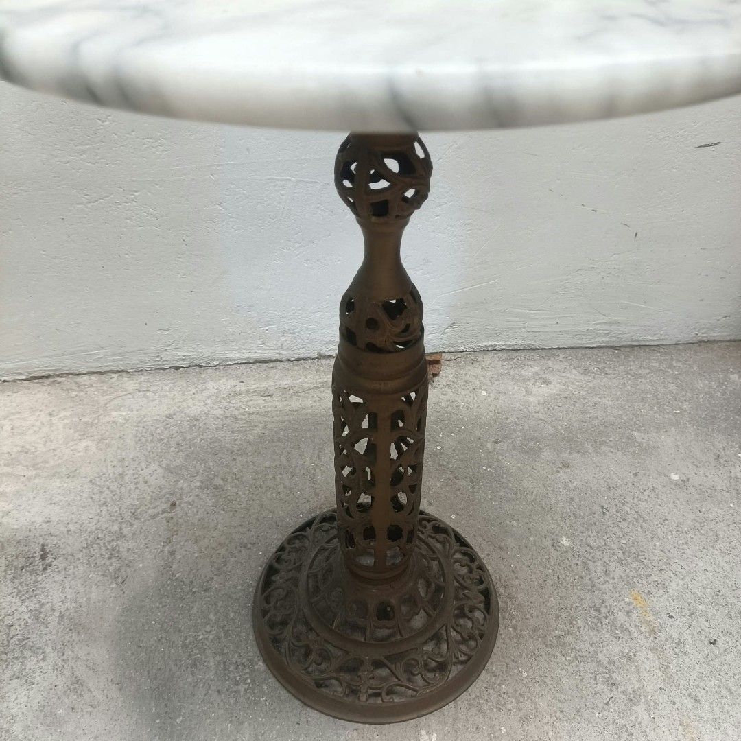 Marble side table/ Wine table brass stand (Category: Tables & Sets) located in Bulacan. Submitted by duncayow (Listing ID 1470289232, Image 3). Description: .