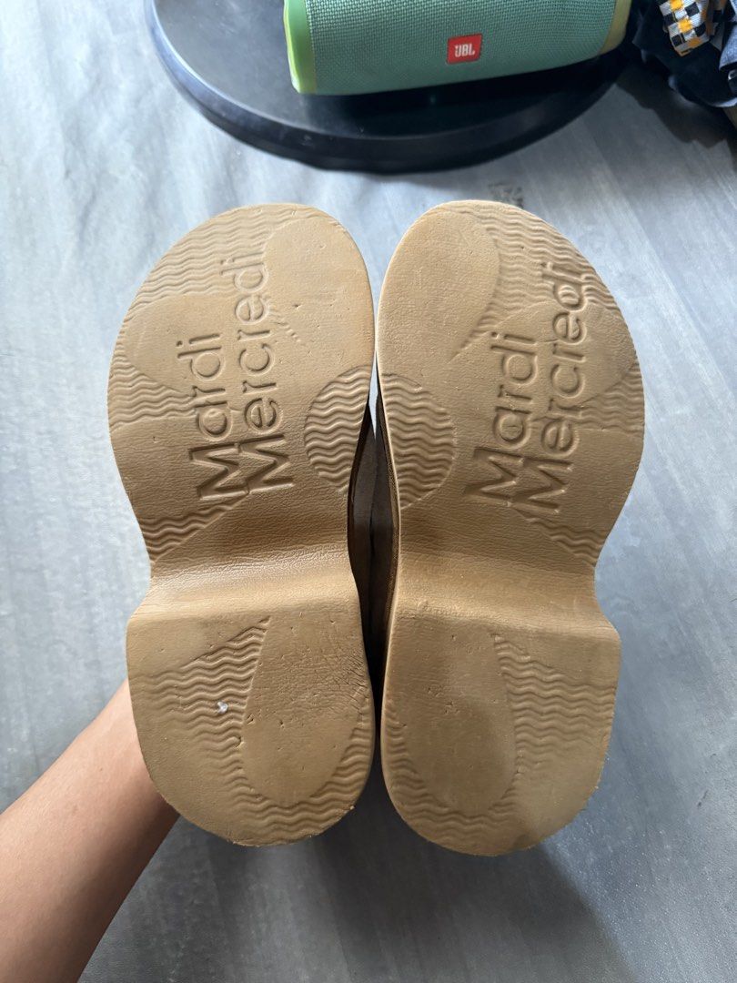 Mardi Mercredi Classique Winter Platform Mule (Category: Sandals) located in Cagayan de Oro. Submitted by twice.but.nice.blackmarket (Listing ID 1470181408, Image 3). Description: Excellent condition Size : 235 mm on tag can fit 8 to 8.5 minimal sign of use only but not visible .