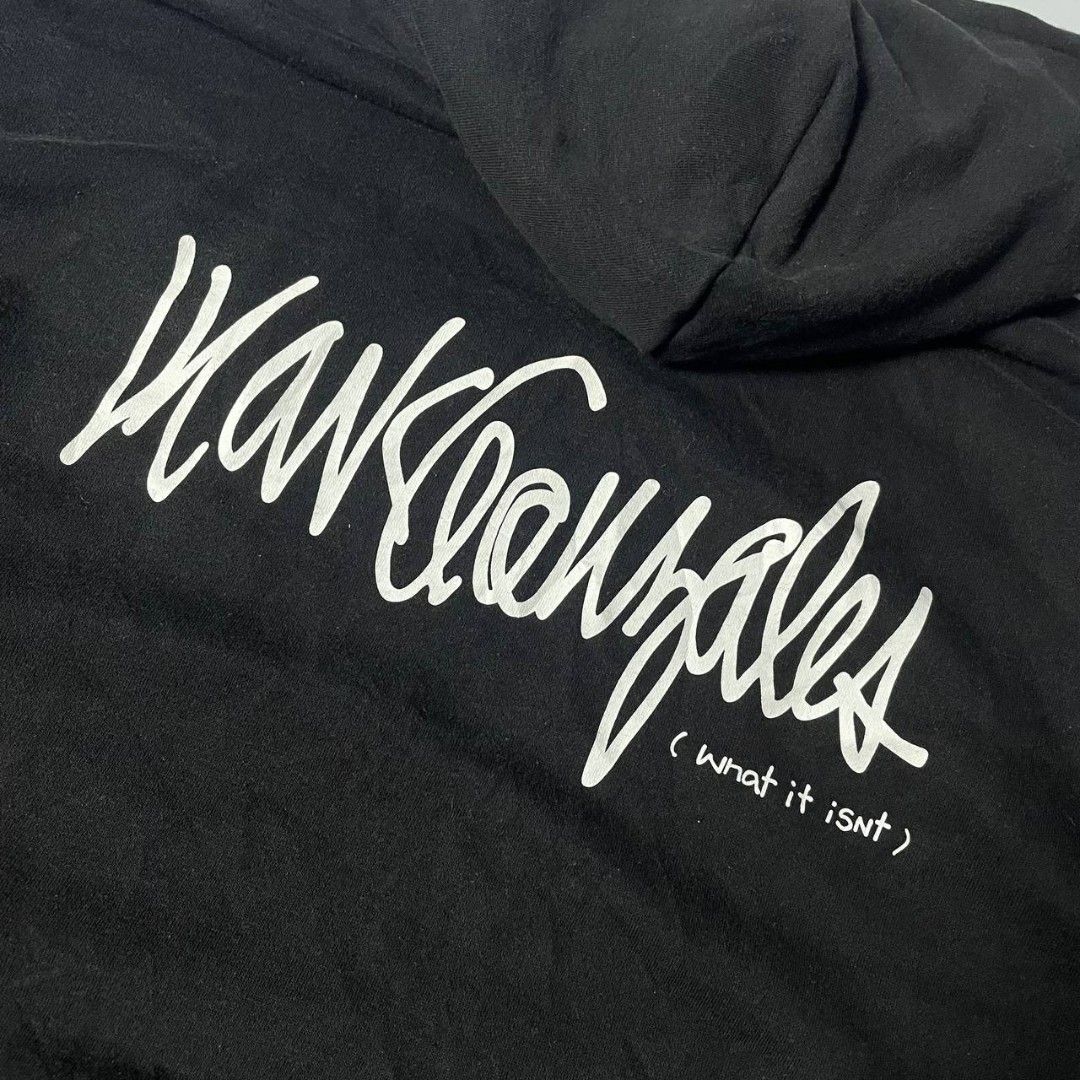 Mark Gonzales (Category: Hoodies) located in Davao. Submitted by archives_co. (Listing ID 1470313371, Image 3). Description: width-23.5 length-28.
