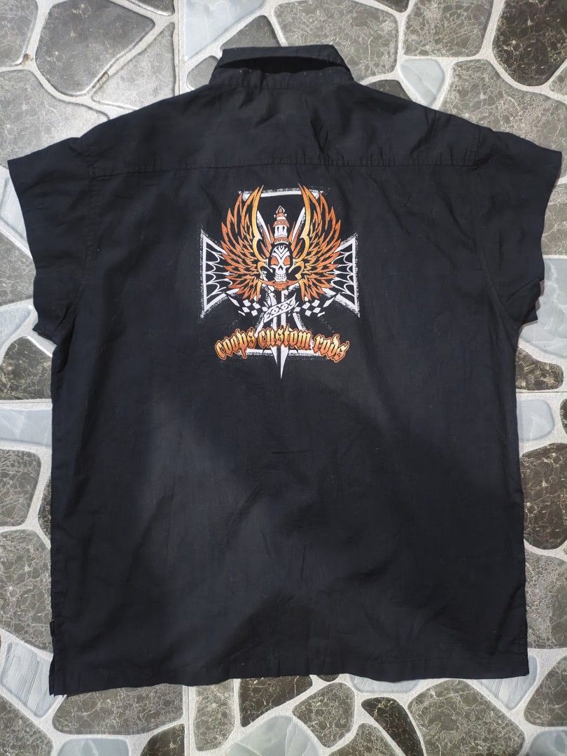Massive Coops Custom Rods Black Sleeveless Work Shirt XL (Category: Activewear) located in Narvacan. Submitted by picky_looter (Listing ID 1470303847, Image 3). Description: - Style: Sleeveless button-down work shirt - Size: XL - Material: 65% polyester, 35% cotton - Design: Coops Custom Rods graphic on left chest pocket and large print on the back - Details: Classic collar, front button closure, regular fit.